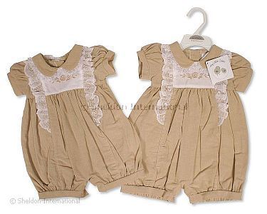 Baby Mädchen Spielhose mit Spitze und Stickerei - Großhandel