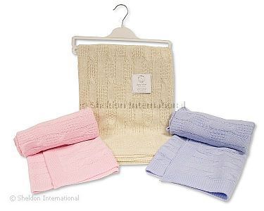Baby Strickdecke mit Zopf-Strick - Großhandel
