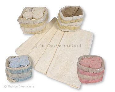 Baby Baumwoll-Waschlappen 4-er Pack in Körbchen - Großhandel