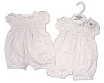 Frühchen Spielhose mit Smocking und Schleifen Großhandel